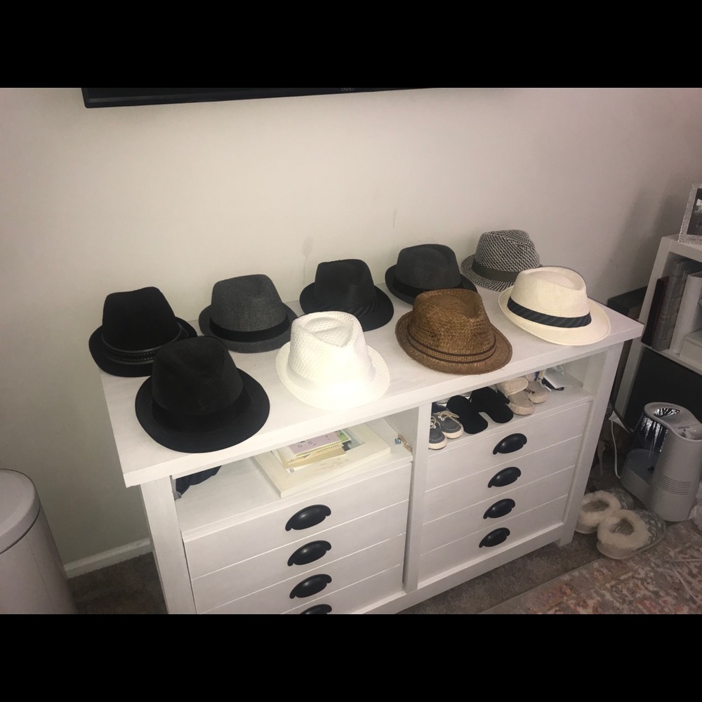 Great Hat Collection - Picture 3 of 12